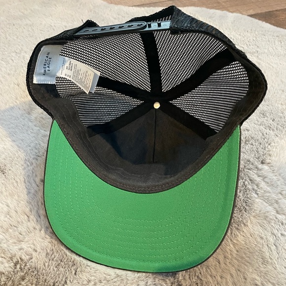 American Eagle trucker hat - Picture 5 of 5